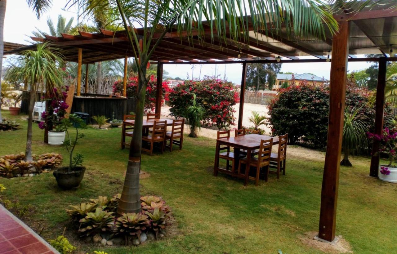 Cucube Hotel Ayangue Esterno foto
