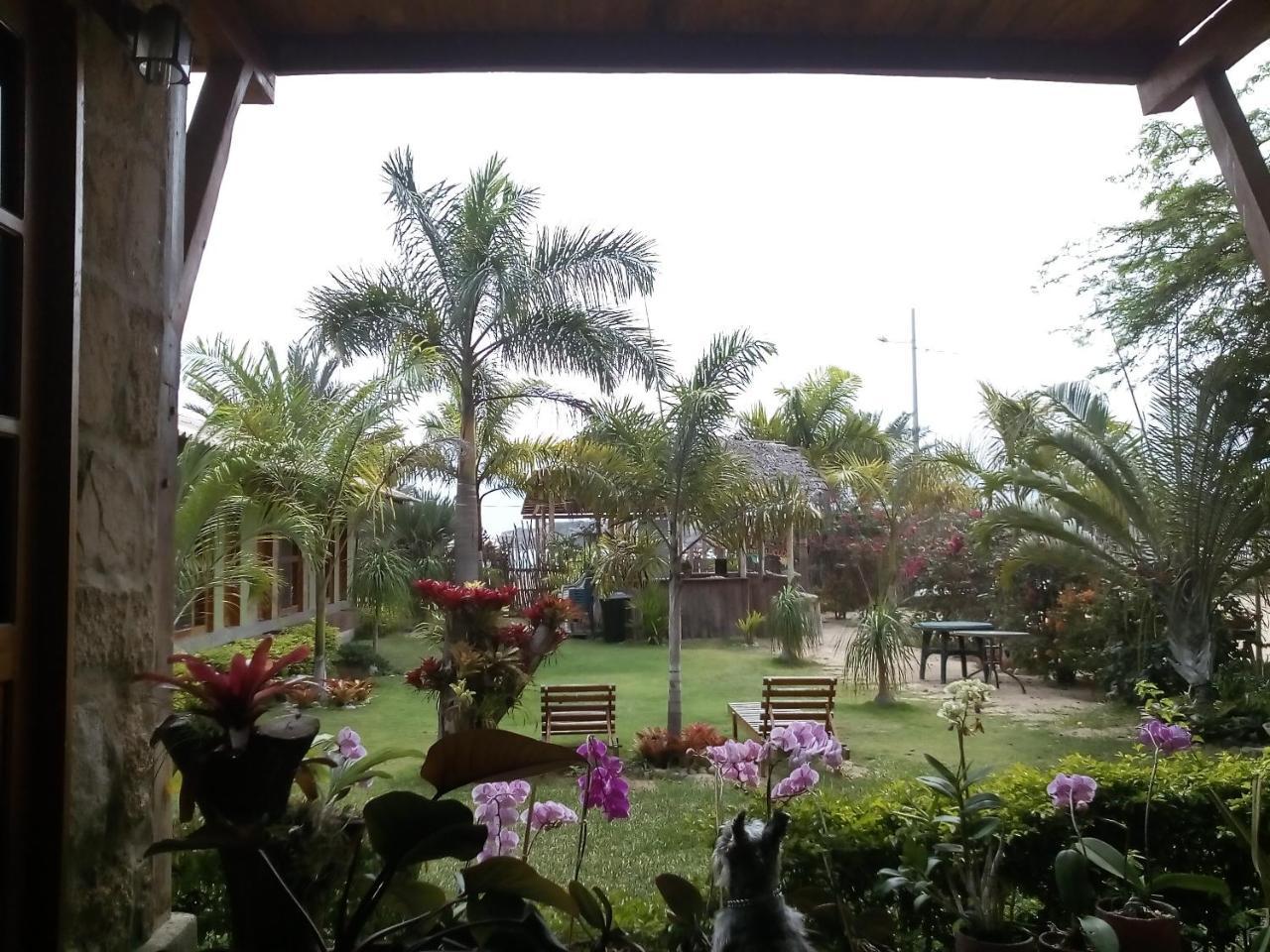 Cucube Hotel Ayangue Esterno foto